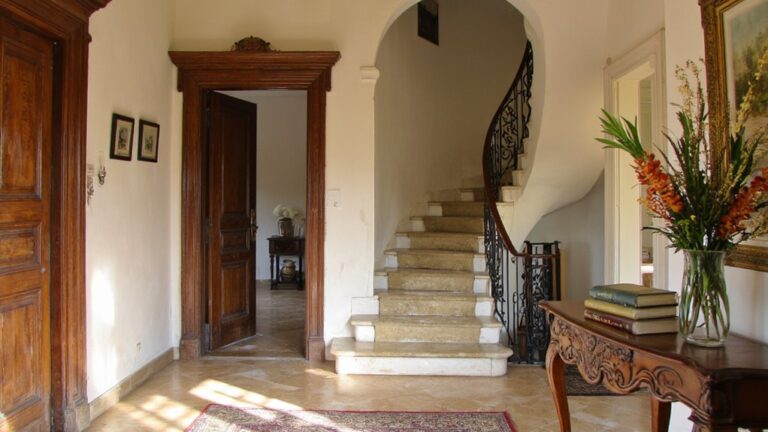 warm and welcoming entrances